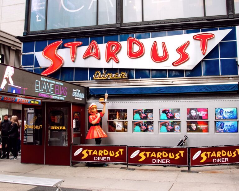 singing restaurants in nyc