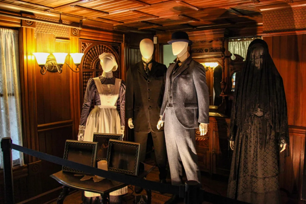 spooky vacation destinations