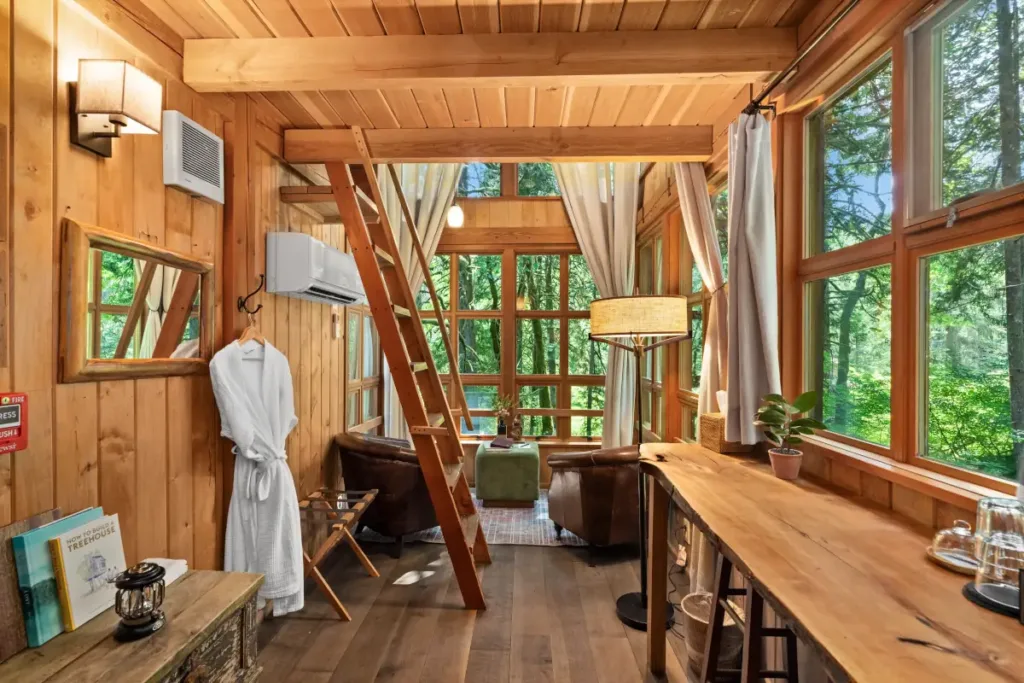 treehouse point photos